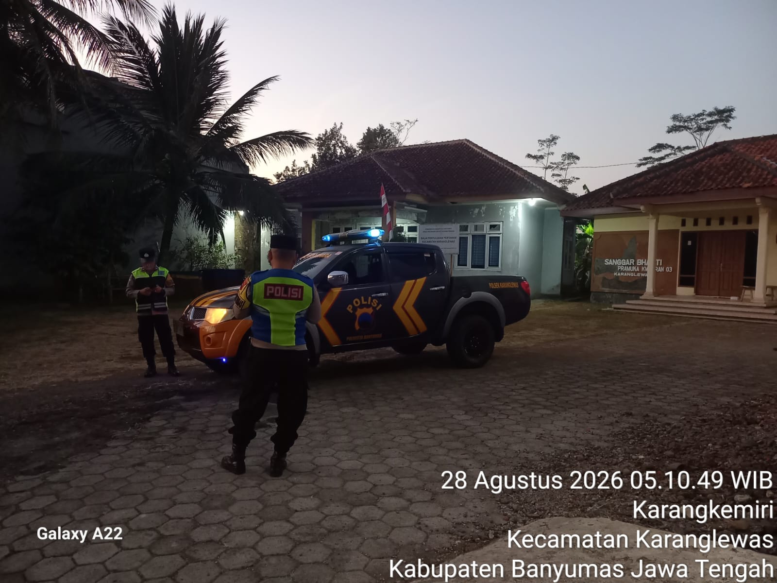 Blue Light Patrol Polsek Karanglewas, Polisi Sisir Titik Rawan Jelang Subuh