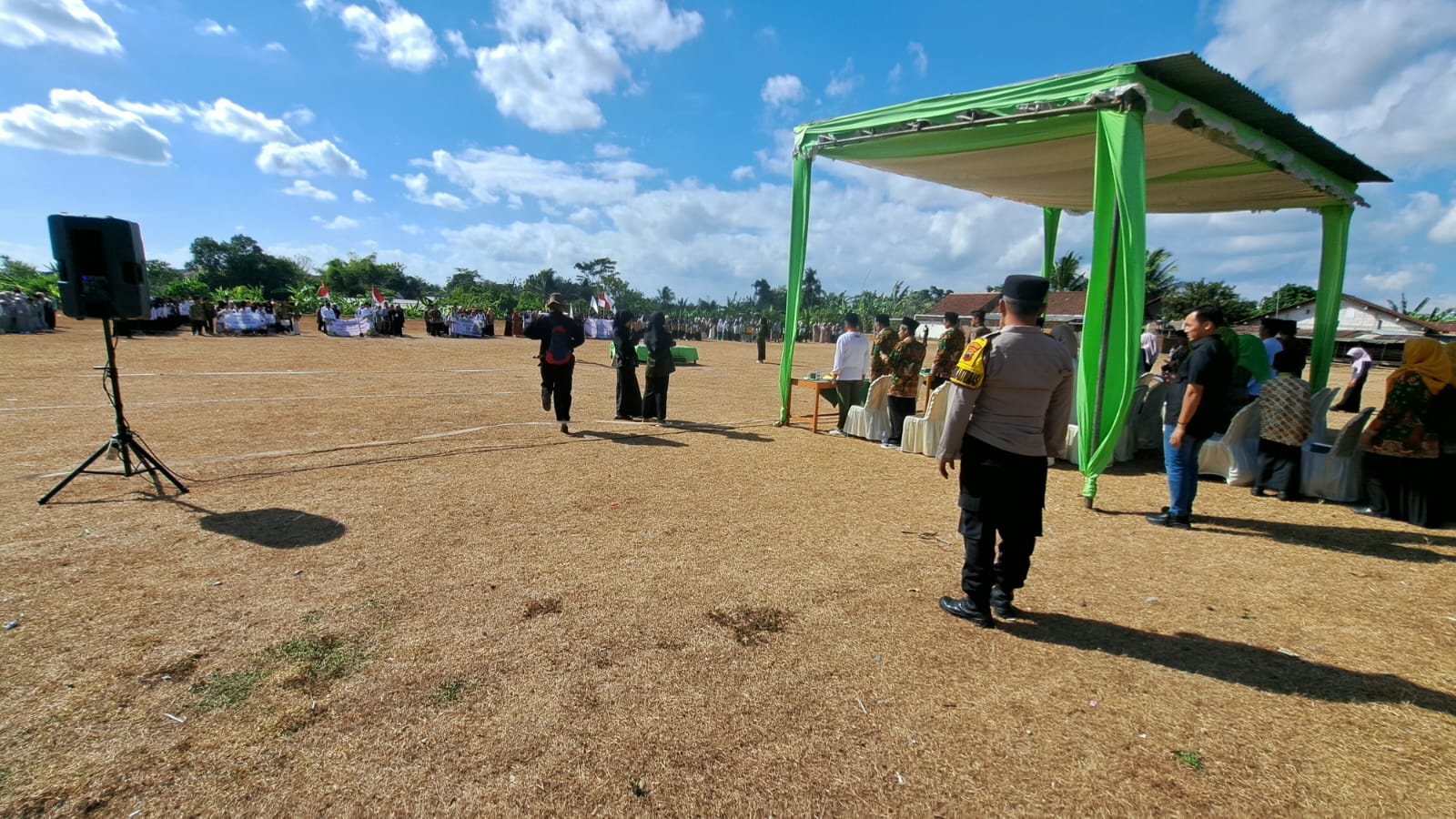 Polsek Karanglewas Hadir di Tengah Semarak Porsadin IV Banyumas, Jaga Kegiatan Tetap Nyaman