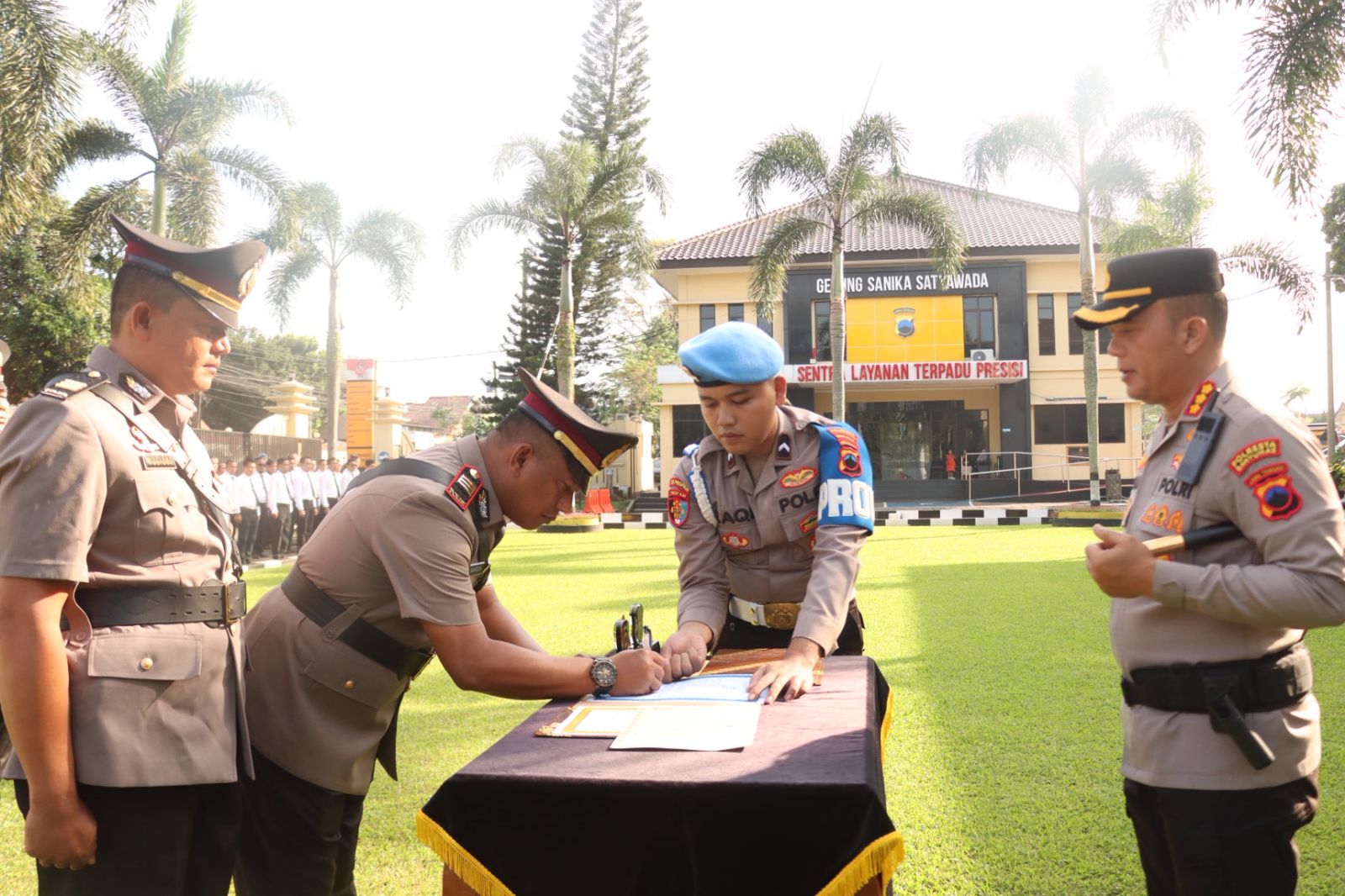 Sertijab Tiga Kapolsek di Banyumas, Kapolresta Tekankan Profesionalisme dan Pelayanan Publik
