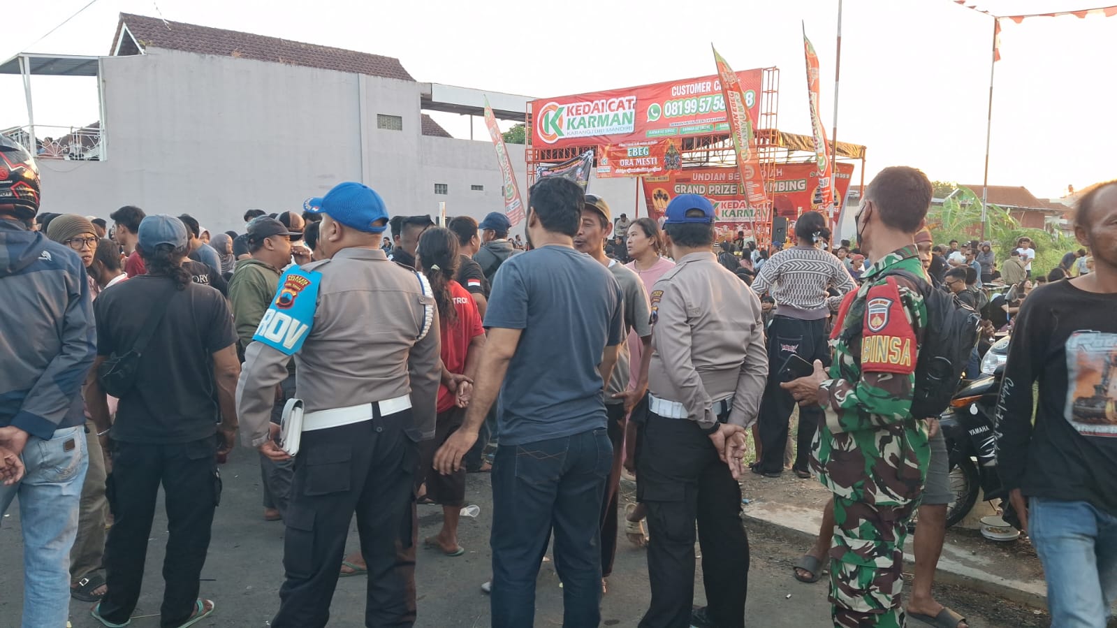 Dukung Pelestarian Budaya, Polsek Purwokerto Timur Banyumas Amankan Pentas Seni Kuda Lumping