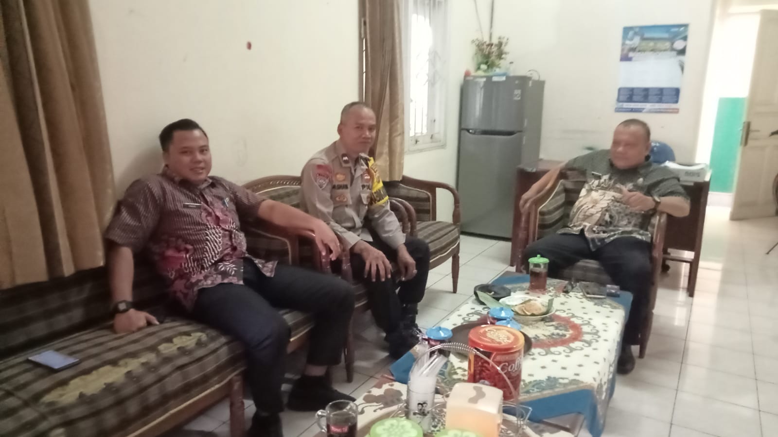 Bhabinkamtibmas Banyumas Sambangi Tokoh Masyarakat, Perkuat Sinergi Jaga Kamtibmas