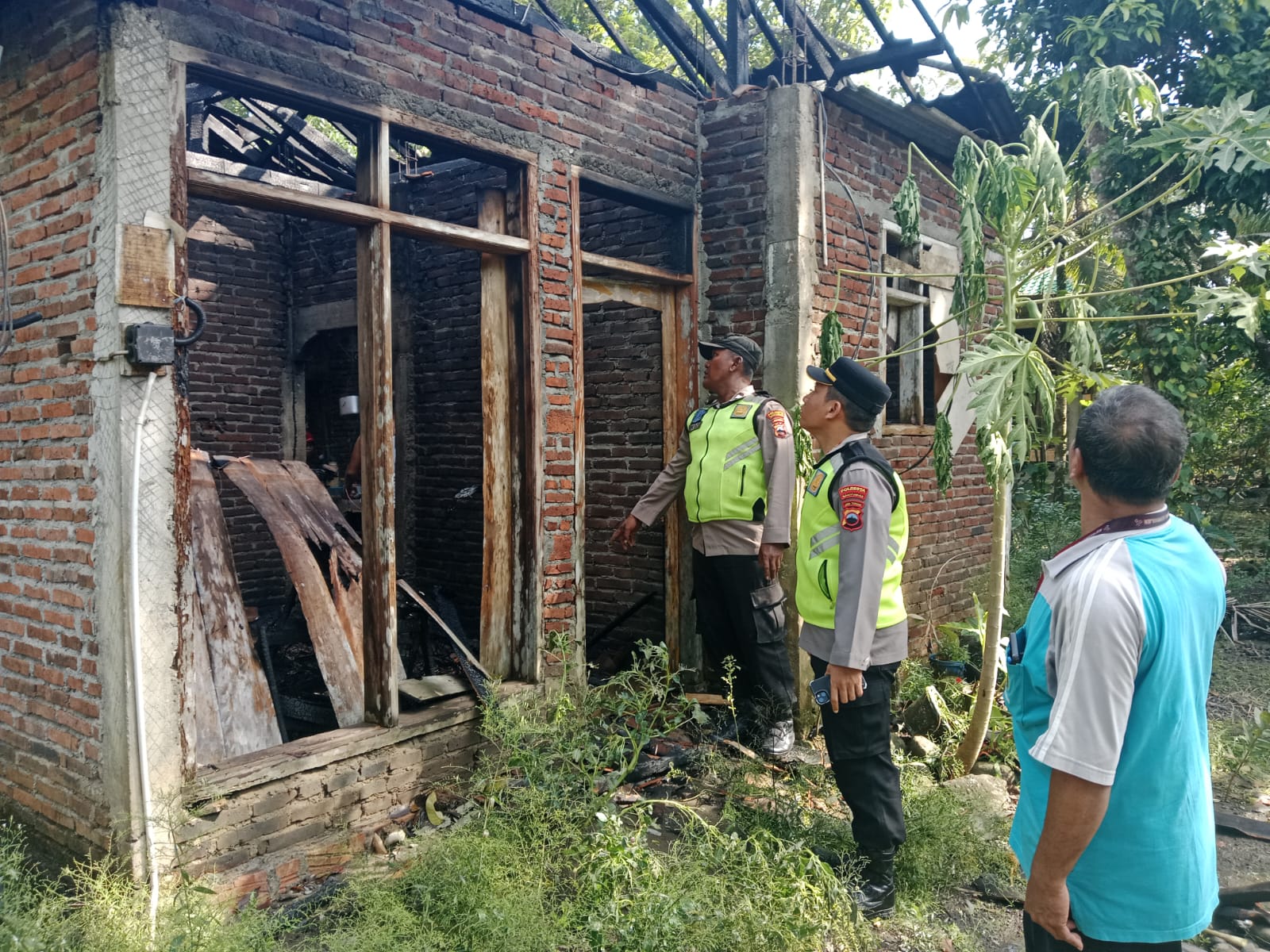 Polresta Banyumas Respon Cepat Kebakaran Rumah di Kemranjen, Pelaku Diduga Alami Gangguan Kejiwaan