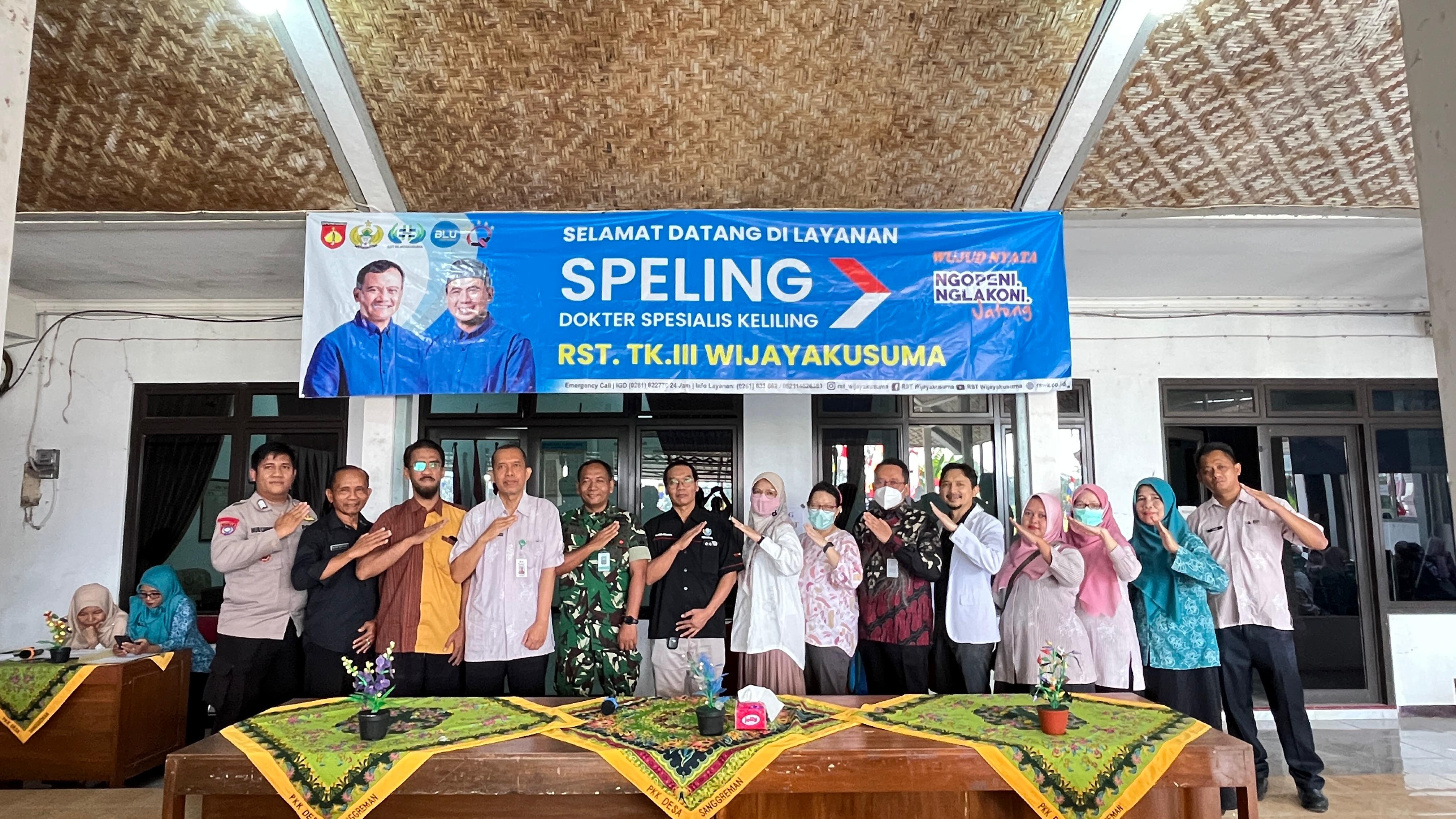 Dokter Spesialis Keliling Hadir di Sanggreman, Polsek Rawalo Pastikan Pelayanan Kesehatan Berjalan Lancar