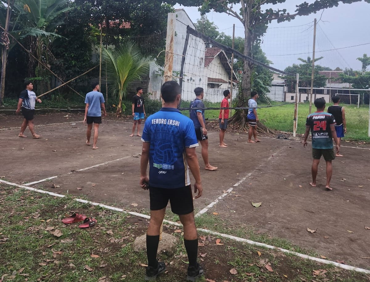 Cegah Pergaulan Negatif, Polsek Sokaraja Polresta Banyumas Ajak Pemuda Aktif Berolahraga