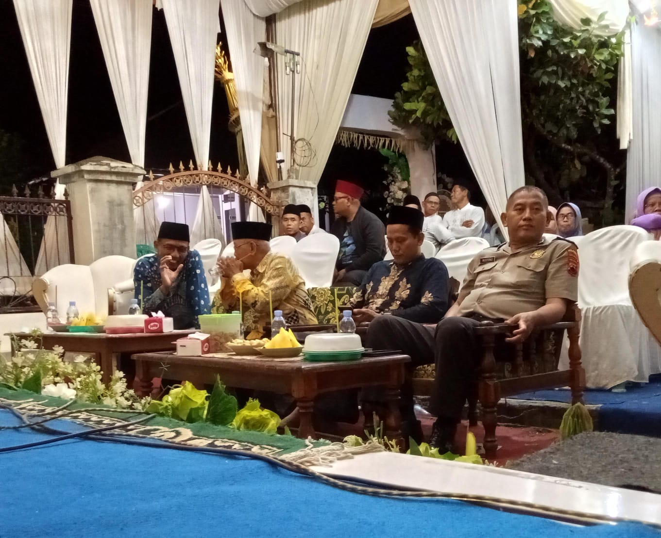 Bhabinkamtibmas Polsek Wangon Hadiri Pengajian Hajatan Pernikahan, Pastikan Kegiatan Berlangsung Kondusif