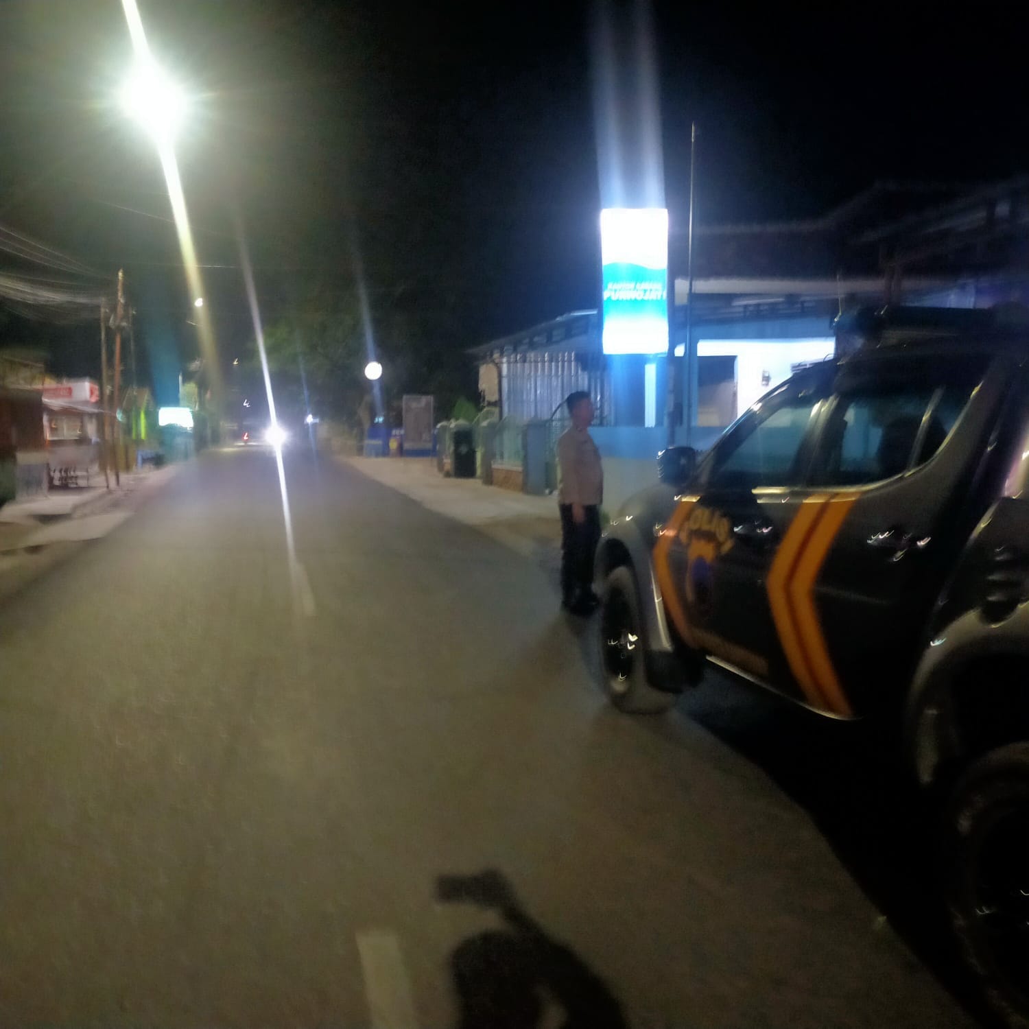 Patroli Malam, Polsek Purwojati Banyumas Sasar Perbankan, Pasar Hingga Permukiman