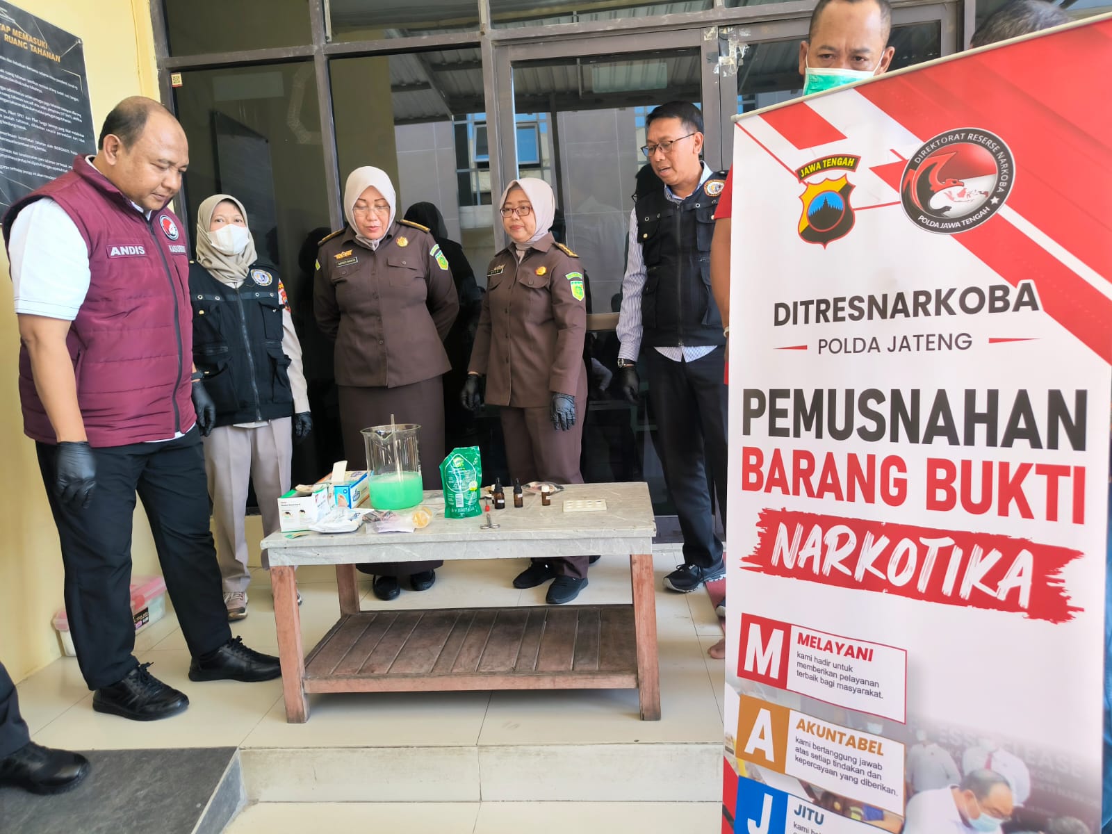 Dit Resnarkoba Polda Jateng Musnahkan Barang Bukti Sabu Hasil Ungkap Kasus, Wujudkan Penegakan Hukum yang Transparan dan Akuntabel