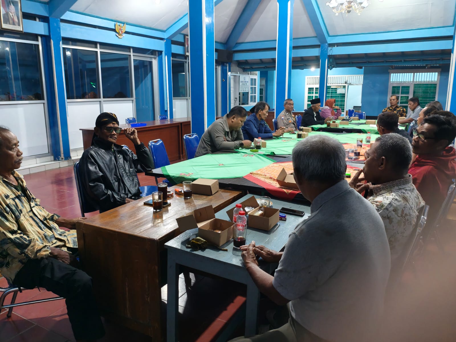 Perkuat Kapasitas Linmas, Bhabinkamtibmas Baturaden Banyumas Gelar Pembinaan Kamtibmas di Purwosari