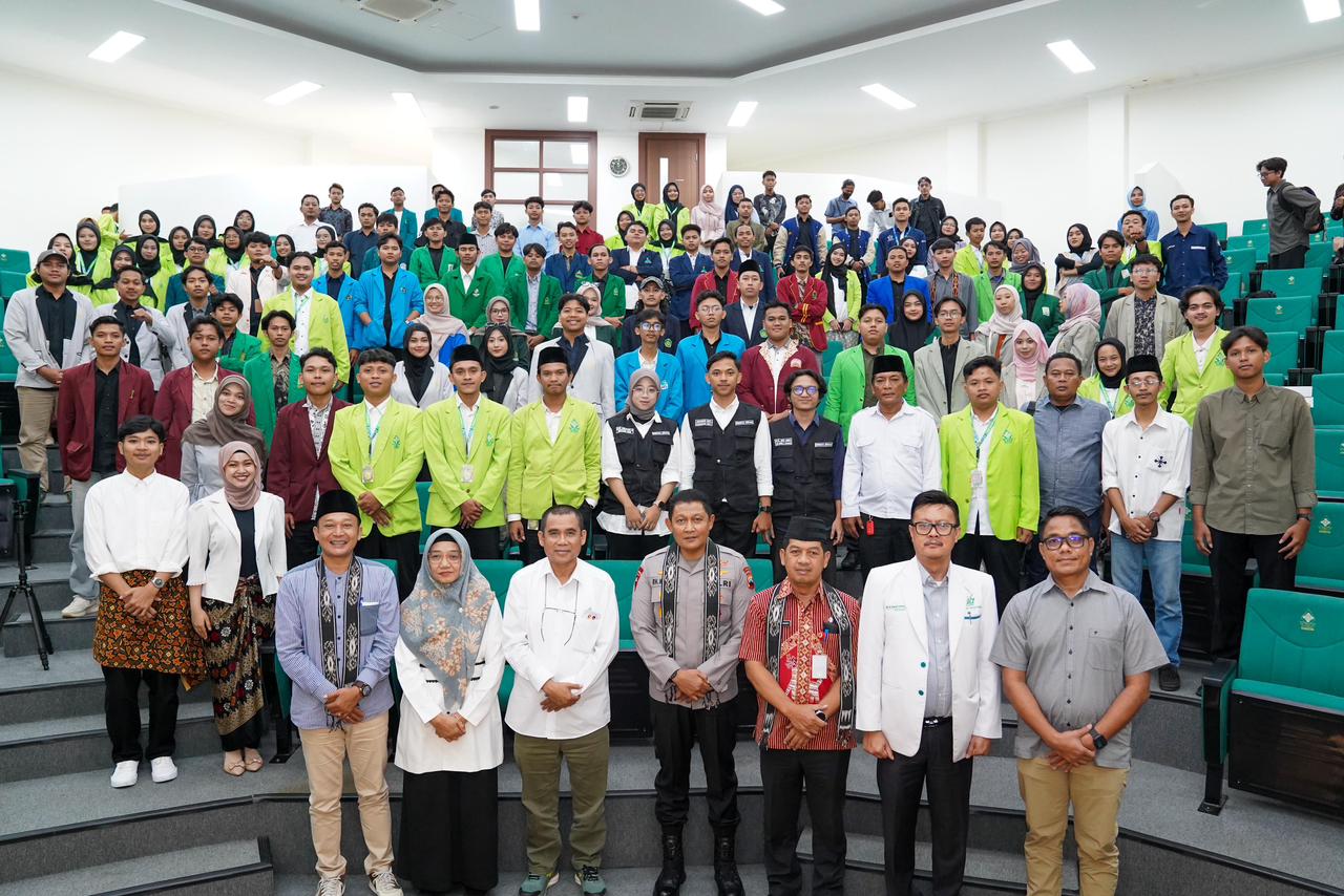 Soroti Peran Mahasiswa dalam Demokrasi dan Pembangunan, Kapolda Jateng Sebut Generasi Muda Jadi Penentu Arah Indonesia Emas 2045