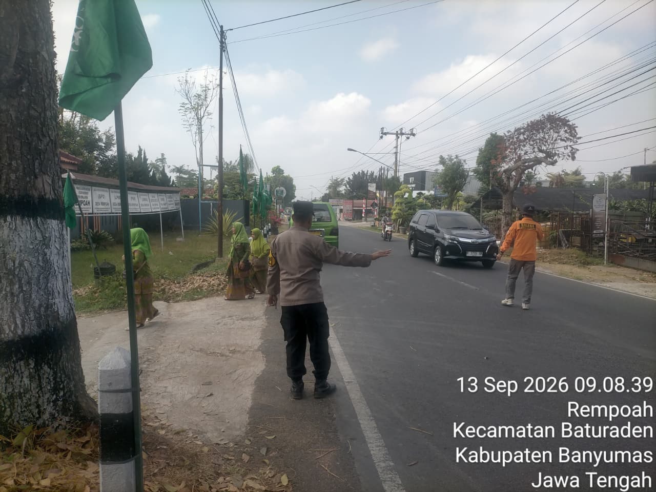 Pengajian Ahad Pon Jadi Momentum Silaturahmi, Polsek Baturraden Pastikan Situasi Tetap Kondusif